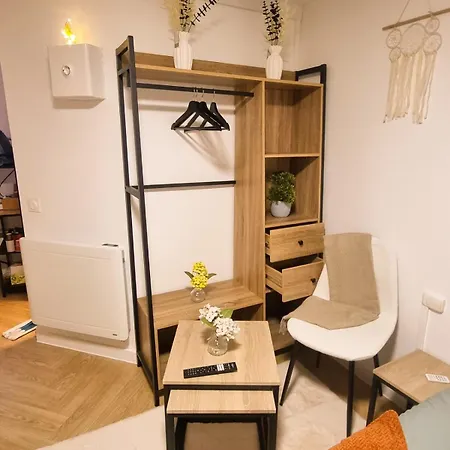 Platinum Apartment